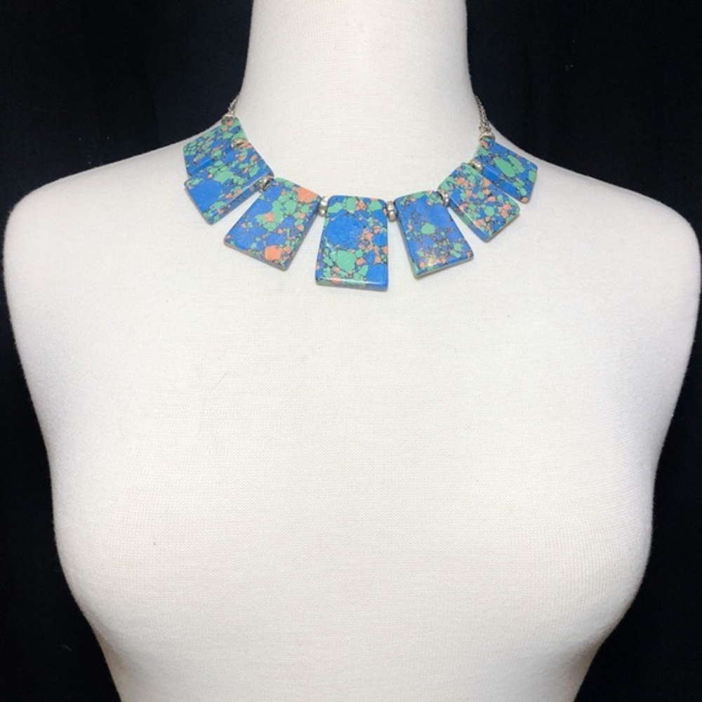 Clay Stone Block Flair Necklace Earrings Set - Picture 3 of 3